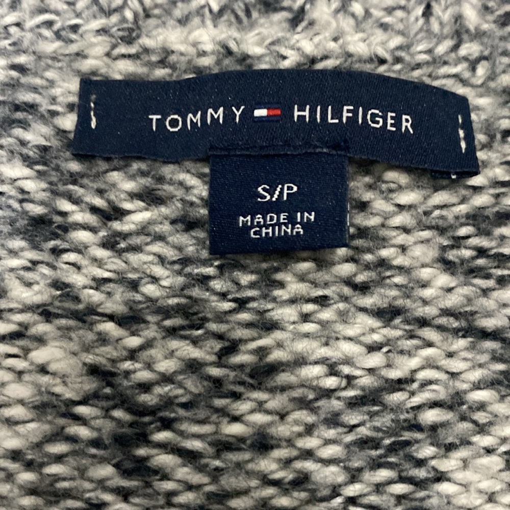 Tommy Hilfiger V-Neck Sweater S/P - Picture 3 of 8